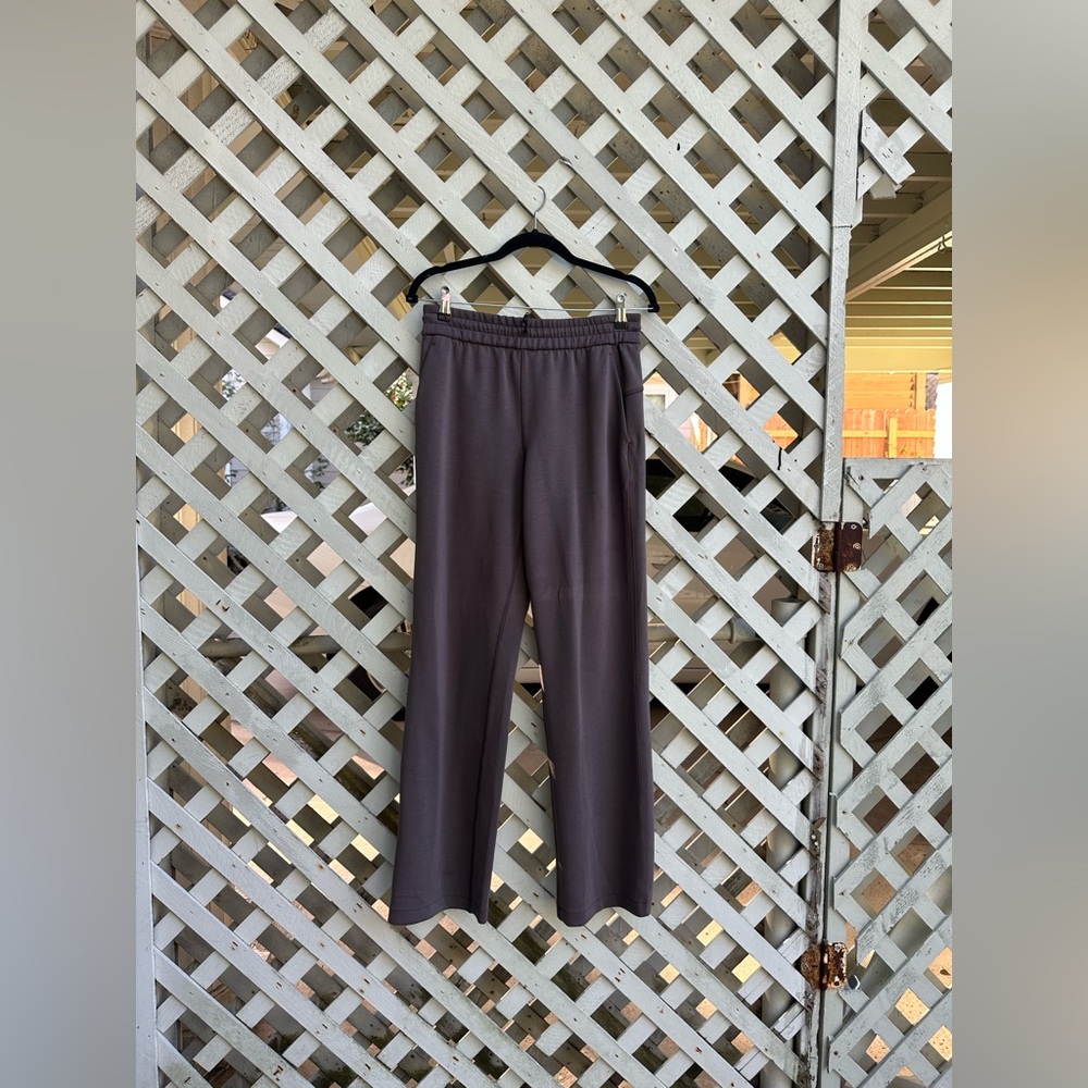 Lululemon Softstream Sweatpants - image 1